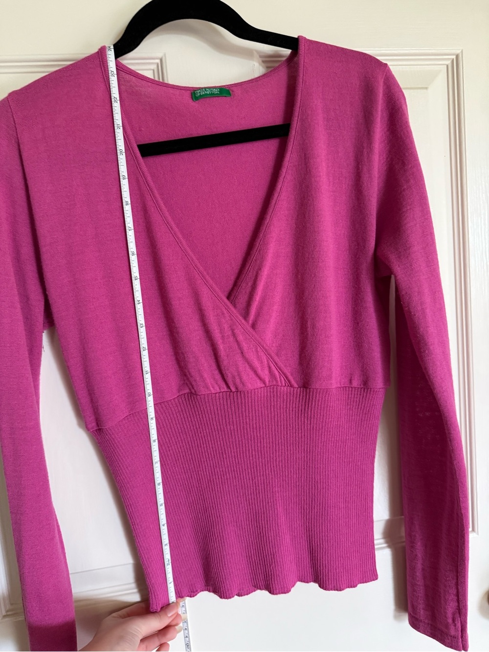 United Colors Of Benetton Vintage Fuchsia V-Neck Sweater